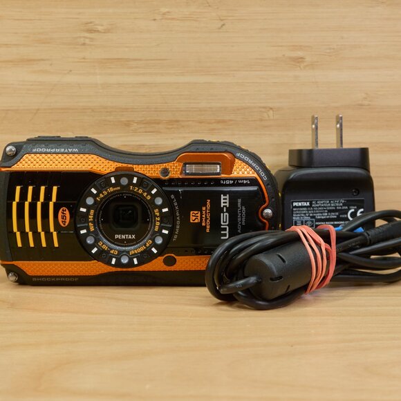 Pentax Optio WG-3 / 16MP Waterproof Digital Camera / Orange / Tested - Picture 2 of 11